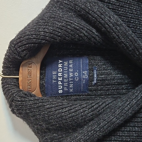 Jacket - Picture 2 of 3